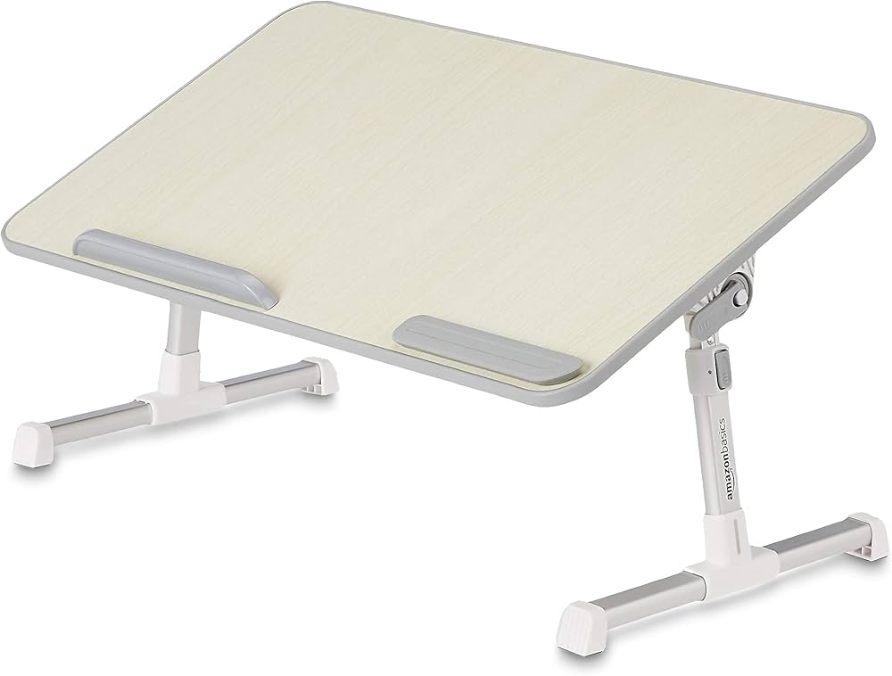 Reguliuojamas-nešiojamas staliukas kompiuteriui